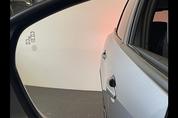 Peugeot 3008 1.2 130pk Automaat Allure Pack Business Navigatie Camera Parkeersensoren Cruise Control Virtual Cockpit Climate Control Trekhaak Led