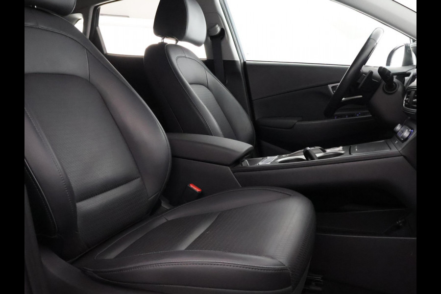 Hyundai Kona EV Premium Two-Tone 64 kWh | Accuconditie: 92% | Navigatie | Leder |