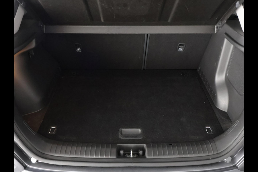 Hyundai Kona EV Premium Two-Tone 64 kWh | Accuconditie: 92% | Navigatie | Leder |
