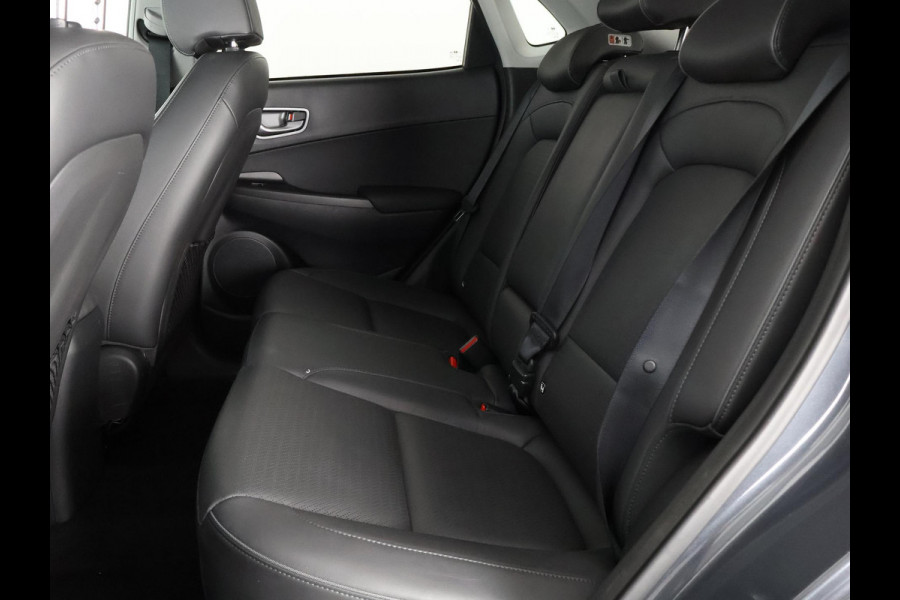 Hyundai Kona EV Premium Two-Tone 64 kWh | Accuconditie: 92% | Navigatie | Leder |