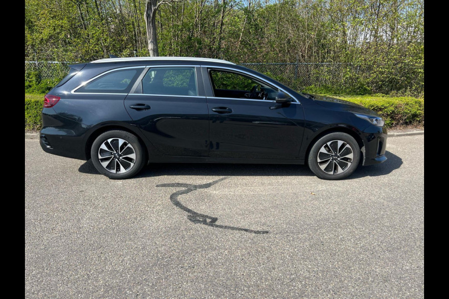 Kia Ceed Sportswagon 1.6 GDI PHEV Spirit Apple Carplay Parkeer assistent Camera Stoelverwarming