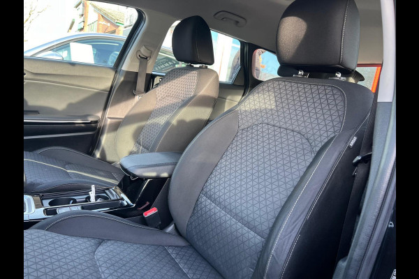 Kia Ceed Sportswagon 1.6 GDI PHEV Spirit Apple Carplay Parkeer assistent Camera Stoelverwarming