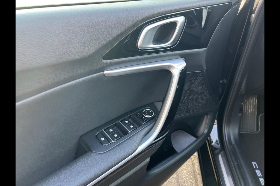 Kia Ceed Sportswagon 1.6 GDI PHEV Spirit Apple Carplay Parkeer assistent Camera Stoelverwarming