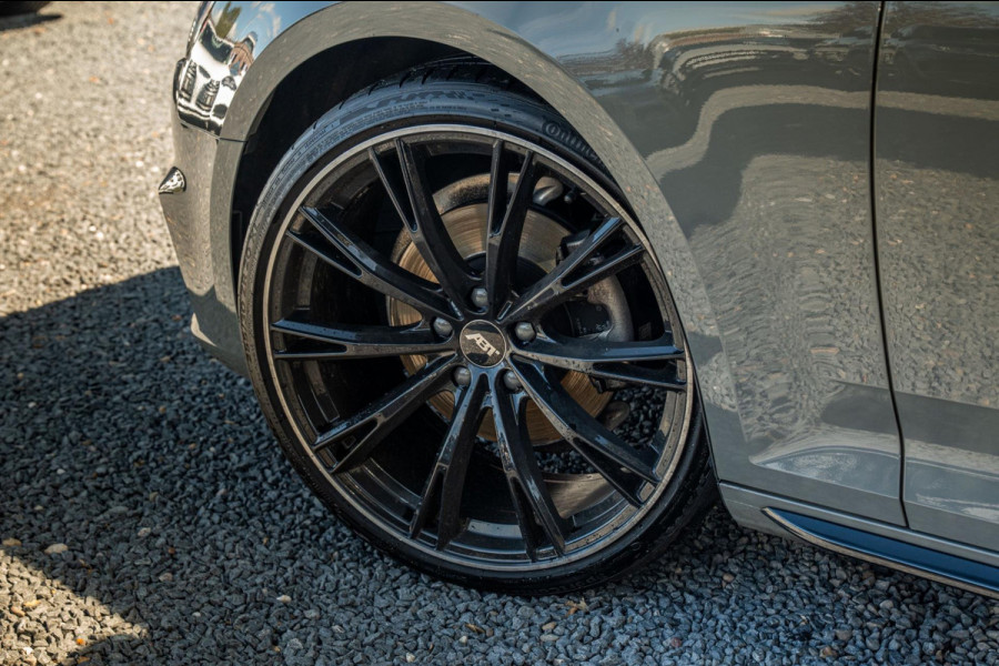 Audi A4 Avant 2.0 TFSI MHEV Sport S Line Black Edition 190 PK Aut. LED Leder 20'' ABT