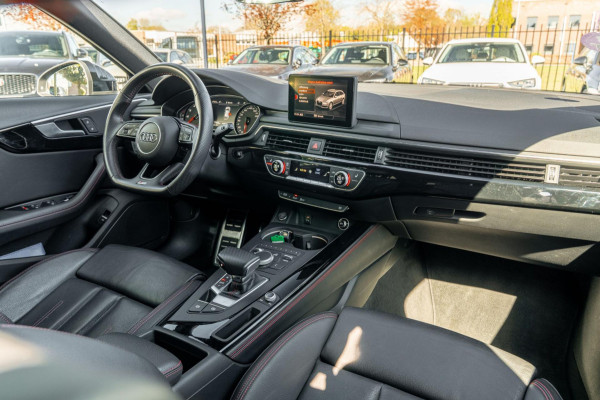 Audi A4 Avant 2.0 TFSI MHEV Sport S Line Black Edition 190 PK Aut. LED Leder 20'' ABT
