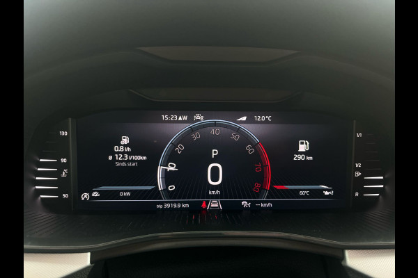 Škoda Kamiq 1.0 TSI Business Edition, Automaat, CarPlay, Camera, Cruise, Navi, PDC
