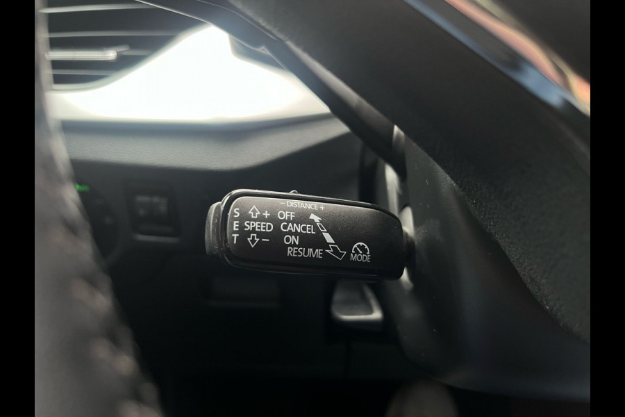 Škoda Kamiq 1.0 TSI Business Edition, Automaat, CarPlay, Camera, Cruise, Navi, PDC
