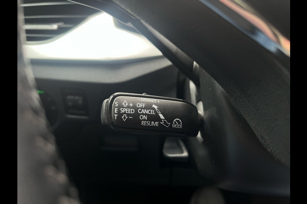 Škoda Kamiq 1.0 TSI Business Edition, Automaat, CarPlay, Camera, Cruise, Navi, PDC