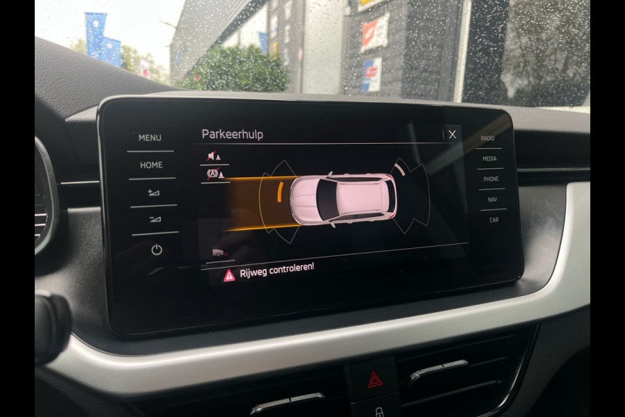 Škoda Kamiq 1.0 TSI Business Edition, Automaat, CarPlay, Camera, Cruise, Navi, PDC