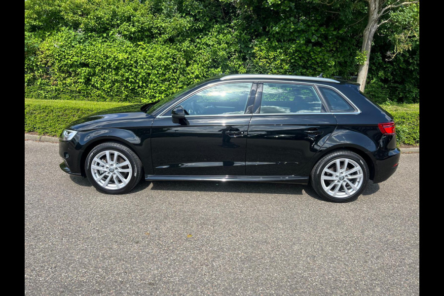 Audi A3 Sportback 40 e-tron Advance Sport Plug In Hybrid , Automaat , Cruise controle , Led verlichting , Navigatie