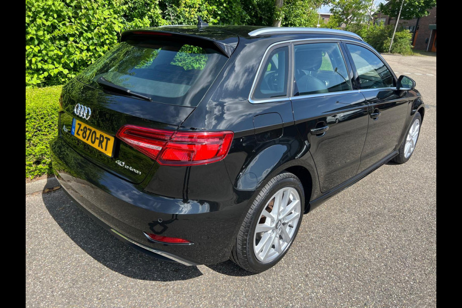 Audi A3 Sportback 40 e-tron Advance Sport Plug In Hybrid , Automaat , Cruise controle , Led verlichting , Navigatie