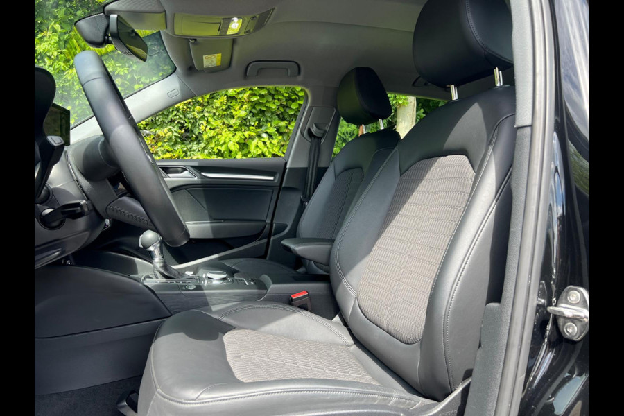 Audi A3 Sportback 40 e-tron Advance Sport Plug In Hybrid , Automaat , Cruise controle , Led verlichting , Navigatie