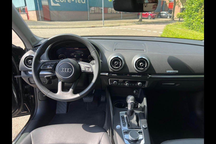 Audi A3 Sportback 40 e-tron Advance Sport Plug In Hybrid , Automaat , Cruise controle , Led verlichting , Navigatie