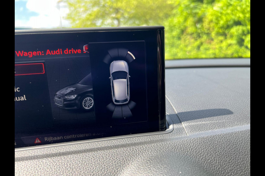 Audi A3 Sportback 40 e-tron Advance Sport Plug In Hybrid , Automaat , Cruise controle , Led verlichting , Navigatie