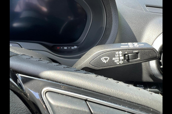Audi A3 Sportback 40 e-tron Advance Sport Plug In Hybrid , Automaat , Cruise controle , Led verlichting , Navigatie