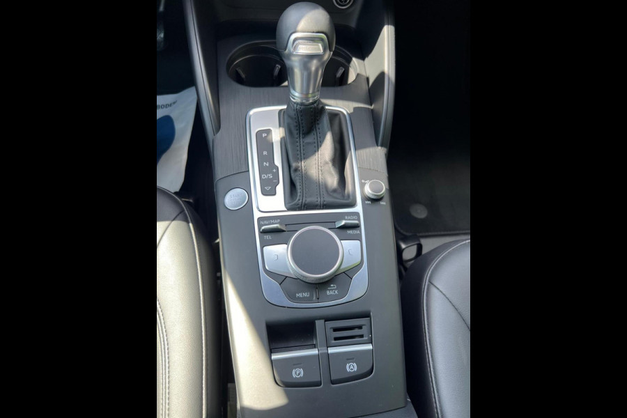 Audi A3 Sportback 40 e-tron Advance Sport Plug In Hybrid , Automaat , Cruise controle , Led verlichting , Navigatie