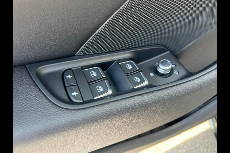 Audi A3 Sportback 40 e-tron Advance Sport Plug In Hybrid , Automaat , Cruise controle , Led verlichting , Navigatie