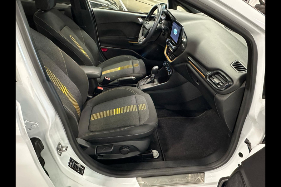 Ford Fiesta 1.0 EcoBoost Active Panoramadak! Stoelverwarming! PDC! B&O Audio! Vol opties!