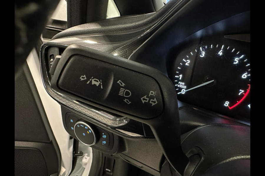 Ford Fiesta 1.0 EcoBoost Active Panoramadak! Stoelverwarming! PDC! B&O Audio! Vol opties!