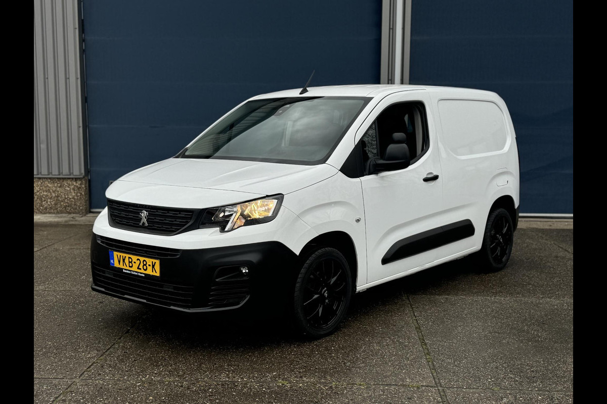 Peugeot Partner 1.5 BlueHDI Premium AIRCO / CRUISE CONTROLE / NAVI / EURO 6 Peugeot Partner 1.5 BlueHDI Premium AIRCO / CRUISE CONTROLE / NAVI / EURO 6