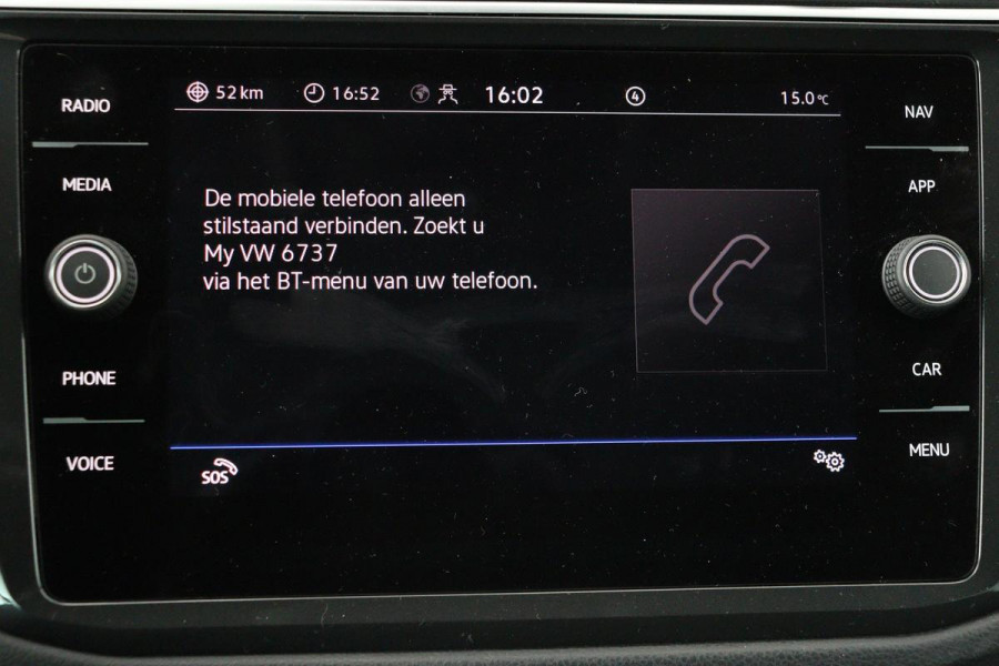 Volkswagen Tiguan 1.5 TSI Life | Stoelverwarming | Trekhaak | LED Plus | Camera | Massage | Navigatie | Adaptive cruise | Ergo Active | Navigatie | Keyless