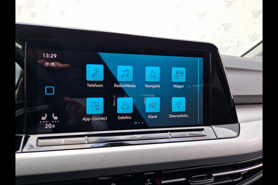 Volkswagen GOLF Variant 1.5 eTSI Life Business | Camera | Stoelverwarming | ACC | LED | PDC | DAB | 18 inch