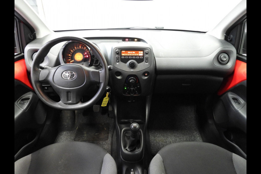 Toyota Aygo 1.0 VVT-i X-Fun AIRCO!