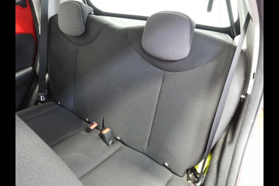 Toyota Aygo 1.0 VVT-i X-Fun AIRCO!