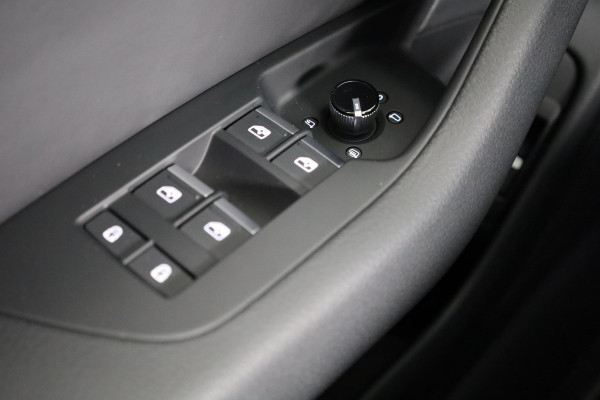 Audi A6 Avant 55 TFSI e quattro Pro Line S Competition 367 pk S-tronic | Navigatie | Panoramadak | Parkeersensoren | Achteruitrijcamera | Stoelverwarming | Bang & Olufsen | S-line |