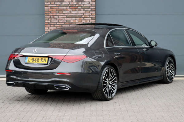 Mercedes-Benz S-Klasse 400d 4MATIC Lang AMG Line Aut9 | Airmatic | Achterasbesturing | Distronic+ | Memory | Stoelventilatie | Massage | Panoramadak | Vlakkenverwarming | Zonweringspakket | Luchtreinigingspakket |