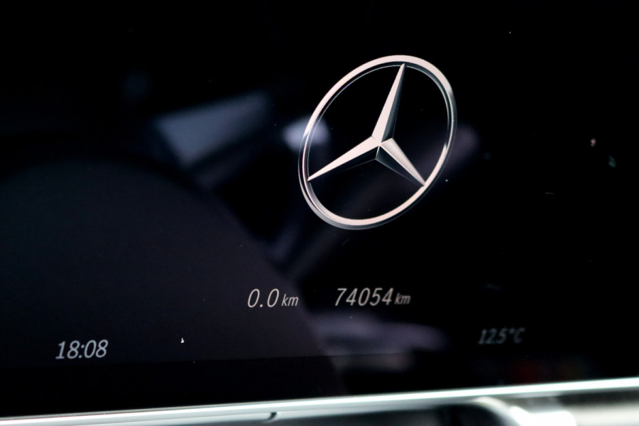 Mercedes-Benz S-Klasse 400d 4MATIC Lang AMG Line Aut9 | Airmatic | Achterasbesturing | Distronic+ | Memory | Stoelventilatie | Massage | Panoramadak | Vlakkenverwarming | Zonweringspakket | Luchtreinigingspakket |