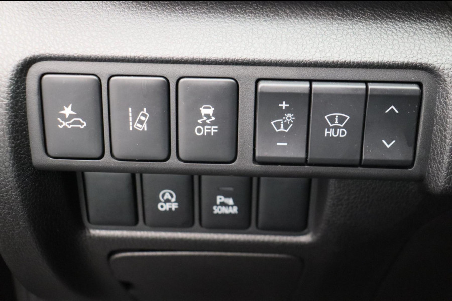 Mitsubishi Eclipse Cross 1.5 DI-T First Edition * Automaat * Camera Keyless Stoelverwarming Panorama dak Headup display