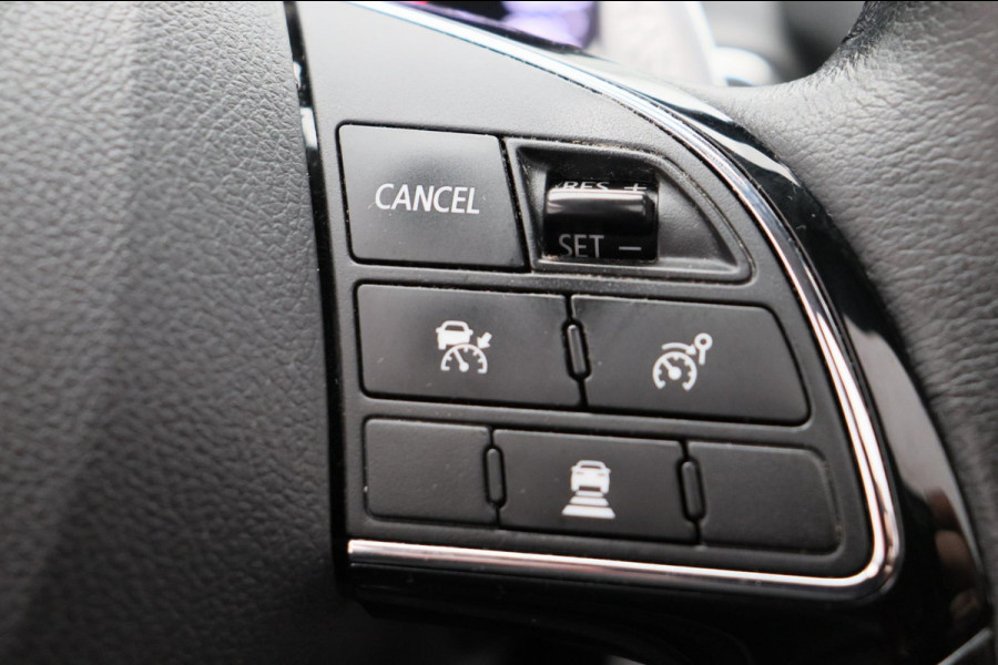 Mitsubishi Eclipse Cross 1.5 DI-T First Edition * Automaat * Camera Keyless Stoelverwarming Panorama dak Headup display