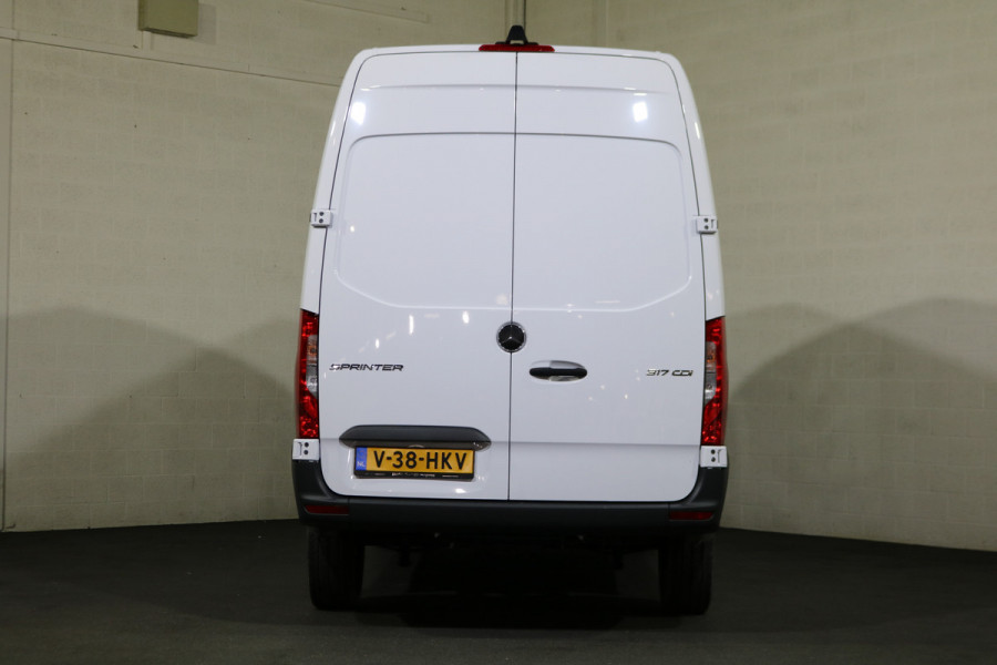 Mercedes-Benz Sprinter 317 CDI L2 H2 Airco Mbux Camera