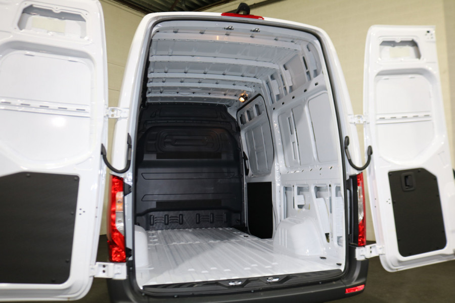 Mercedes-Benz Sprinter 317 CDI L2 H2 Airco Mbux Camera