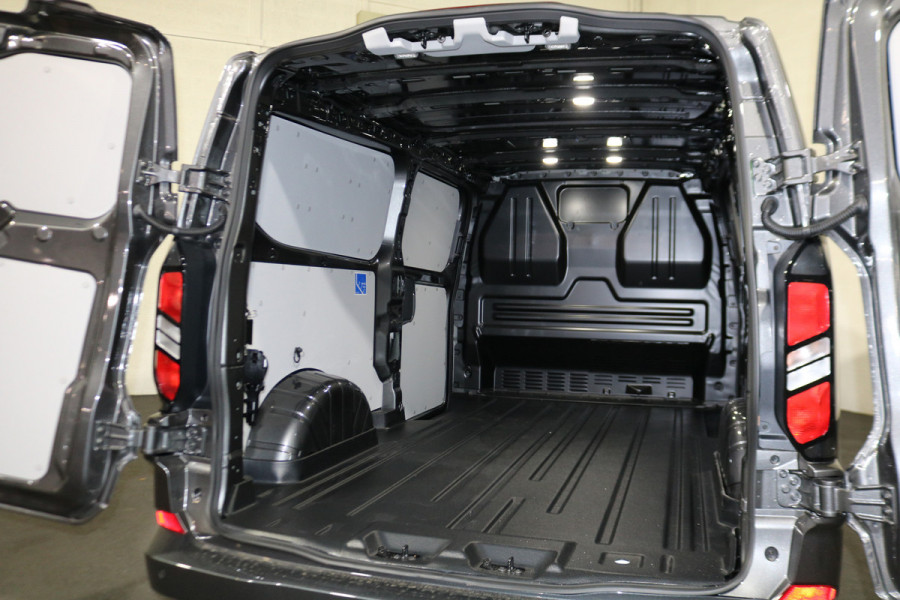 Ford Transit Custom 2.0 TDCI L2 H1 136pk Automaat Black Edition 2x Schuifdeur