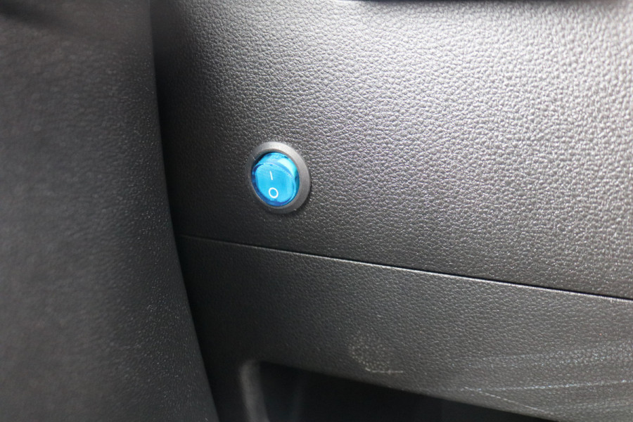 Renault Master 2.0 dCi 170pk Bakwagen met Laadklep
