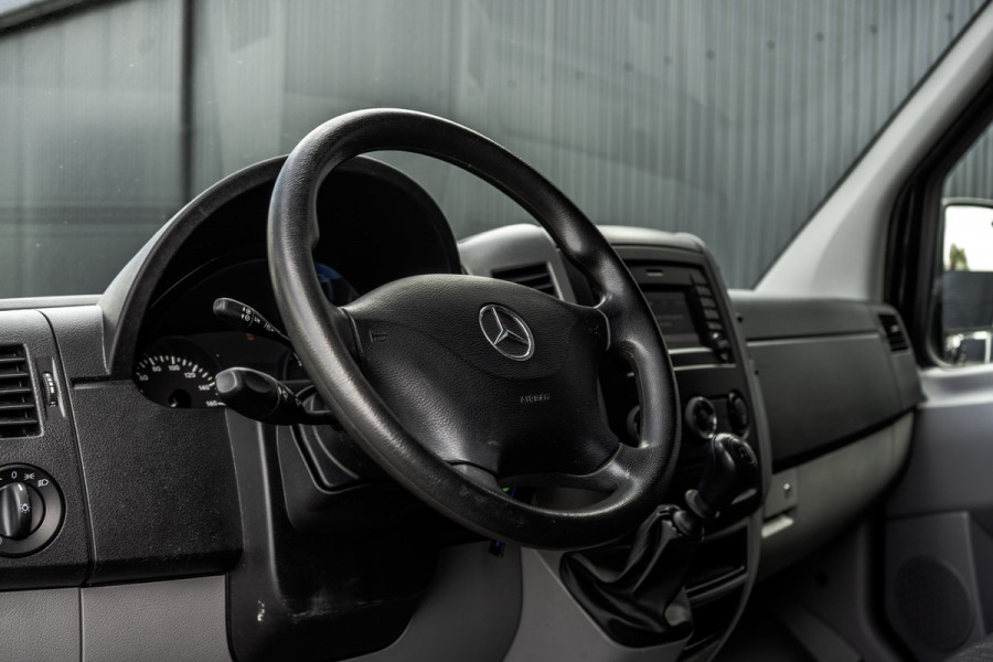 Mercedes-Benz Sprinter 316CDI | L2H2 | 164 PK | Camera | Navigatie | Airco | Cruise | Euro 6