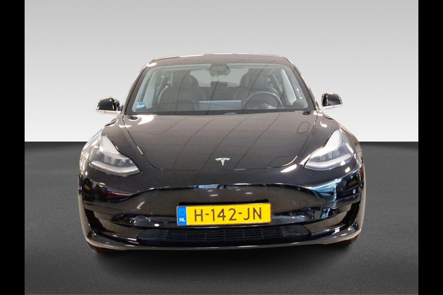 Tesla Model 3 Standard RWD Plus 60 kWh