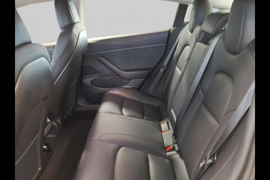 Tesla Model 3 Standard RWD Plus 60 kWh