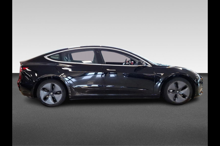 Tesla Model 3 Standard RWD Plus 60 kWh