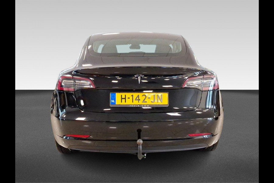 Tesla Model 3 Standard RWD Plus 60 kWh