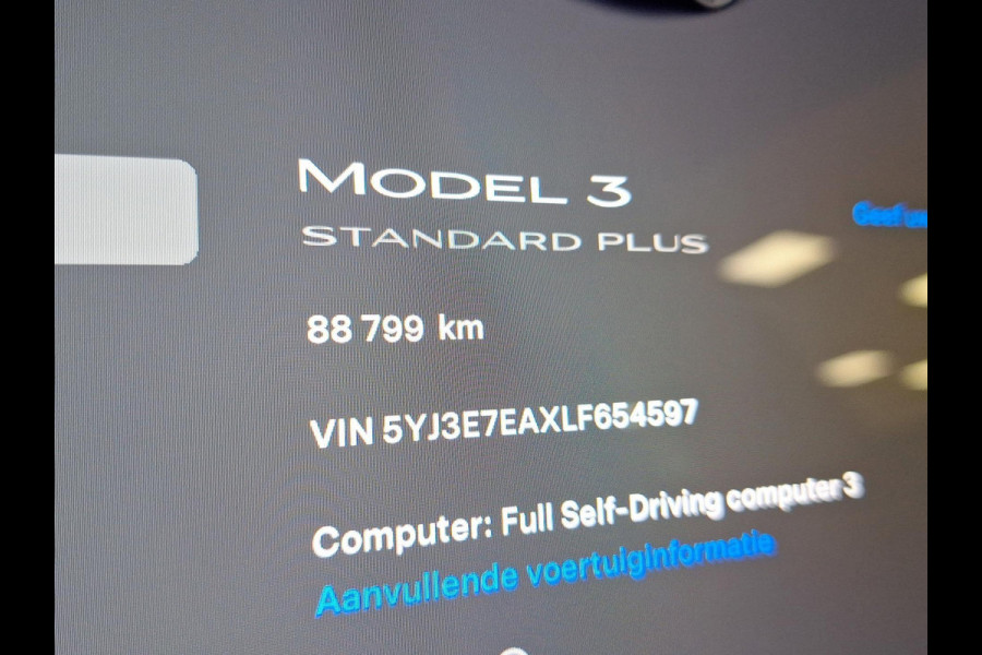Tesla Model 3 Standard RWD Plus 60 kWh