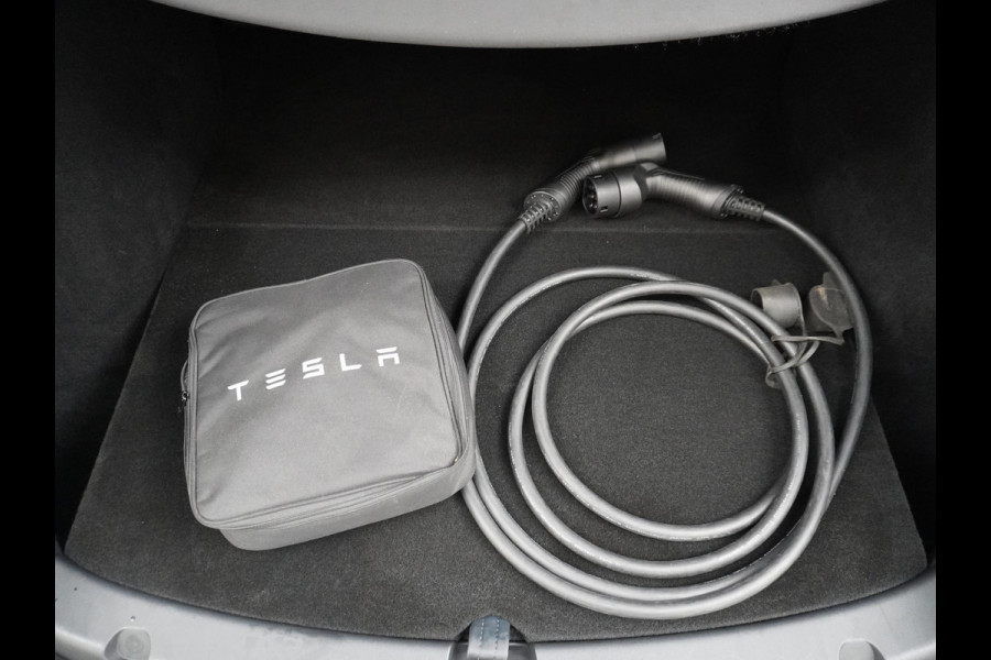 Tesla Model Y Performance AWD 75 kWh ORIG. NL. NAP KM. | AUTOPILOT | TESLA GARANTIE T/M 5-2026