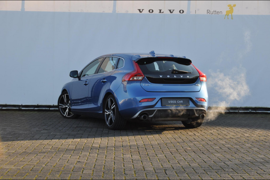 Volvo V40 T4 190PK handgeschakeld Business Sport Cruise control / Standkachel / Parkeersensoren achter / Bluetooth / Navigatie / Stoelverwarming /