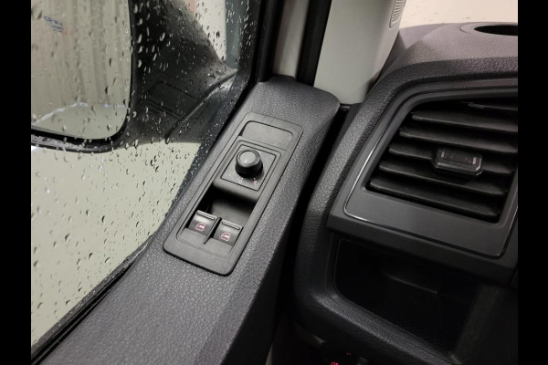 Volkswagen Transporter 2.0TDI 150pk L2/H1 Euro 6!
