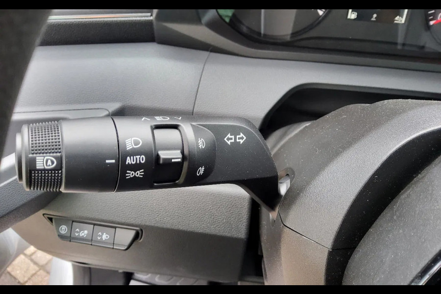 Renault Master IN 2025 BPM VRIJ - 150.35 NEW FWD EURO 6 EL - LAADBAK & LAADKLEP - V-39-JRP