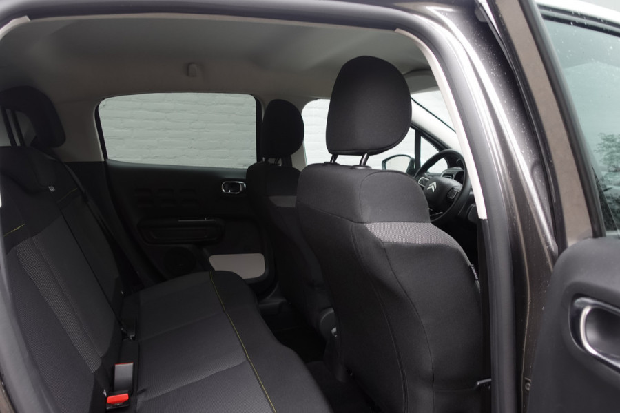 Citroën C3 1.2 PureTech 110 Shine | Automaat | Navi | Camera | Stoel vw | Dodehoek | Lage km | 12 mnd Bovag