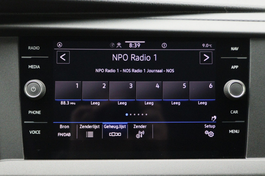 Volkswagen Transporter 2.0 TDI L1H1 DSG 150 pk DC LED, Apple Carplay, Stoelverwarming, Cruise, PDC, DAB
