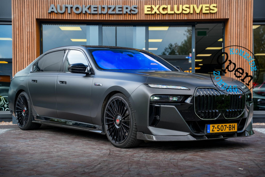 BMW 7 Serie M760e xDrive Carbon 22" Velgen FireTV Ambient Softclose FULL OPTION! Trekhaak